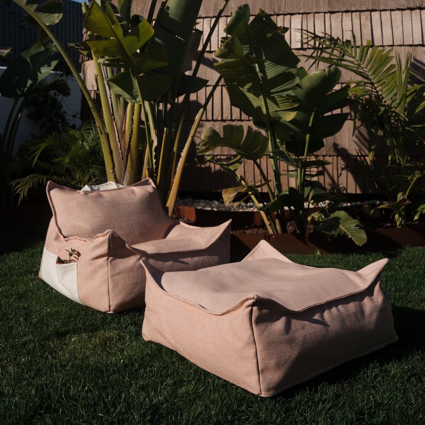 Wigiwama Outdoor Beanbag Chair - Seashell