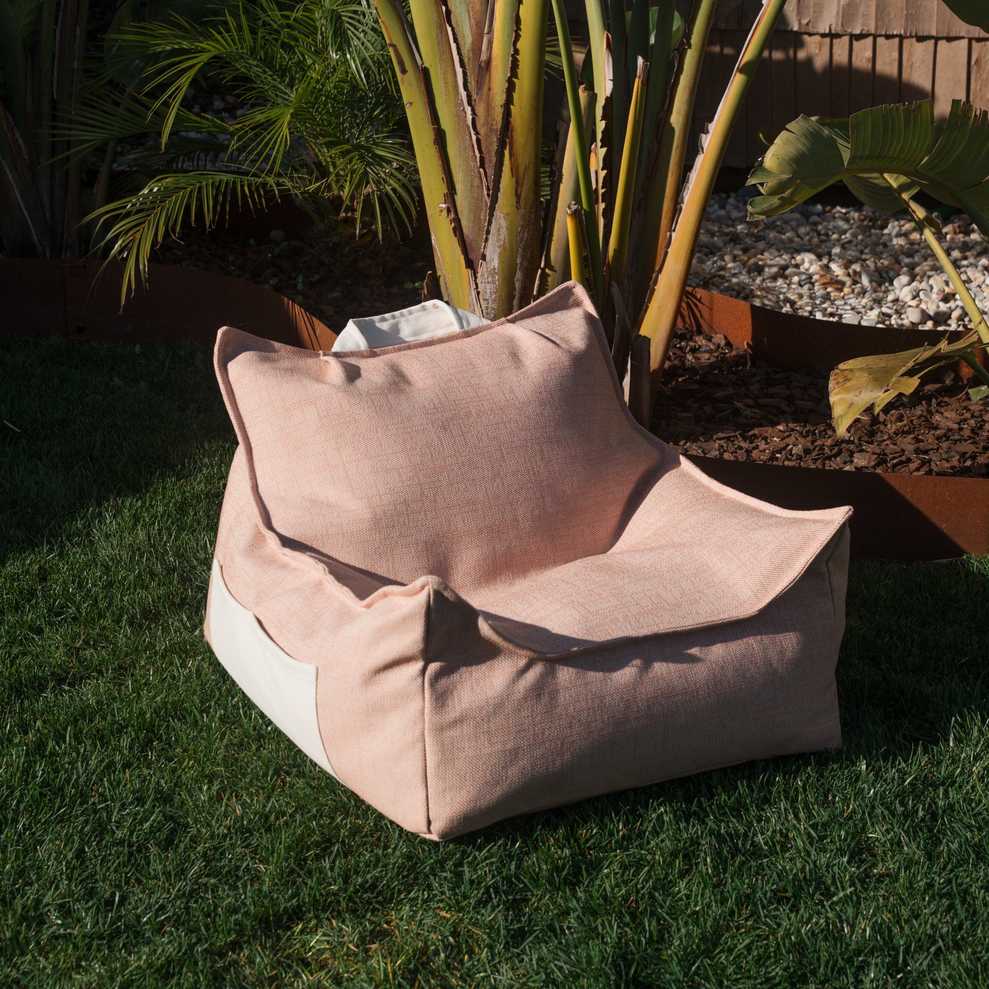 Wigiwama Outdoor Beanbag Chair - Seashell