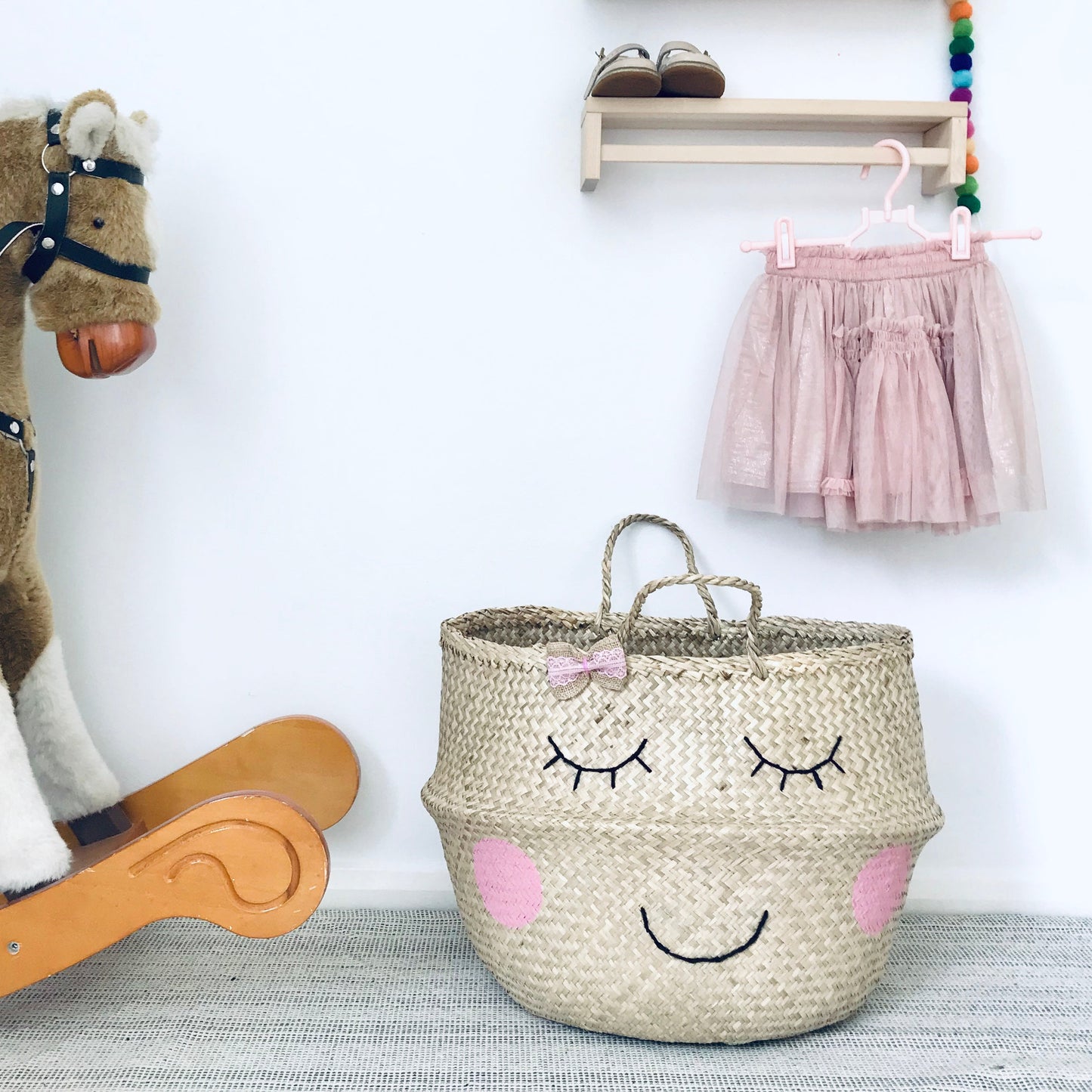 Bellybambino Sweet Cheeks Bow Seagrass Basket - Extra Large