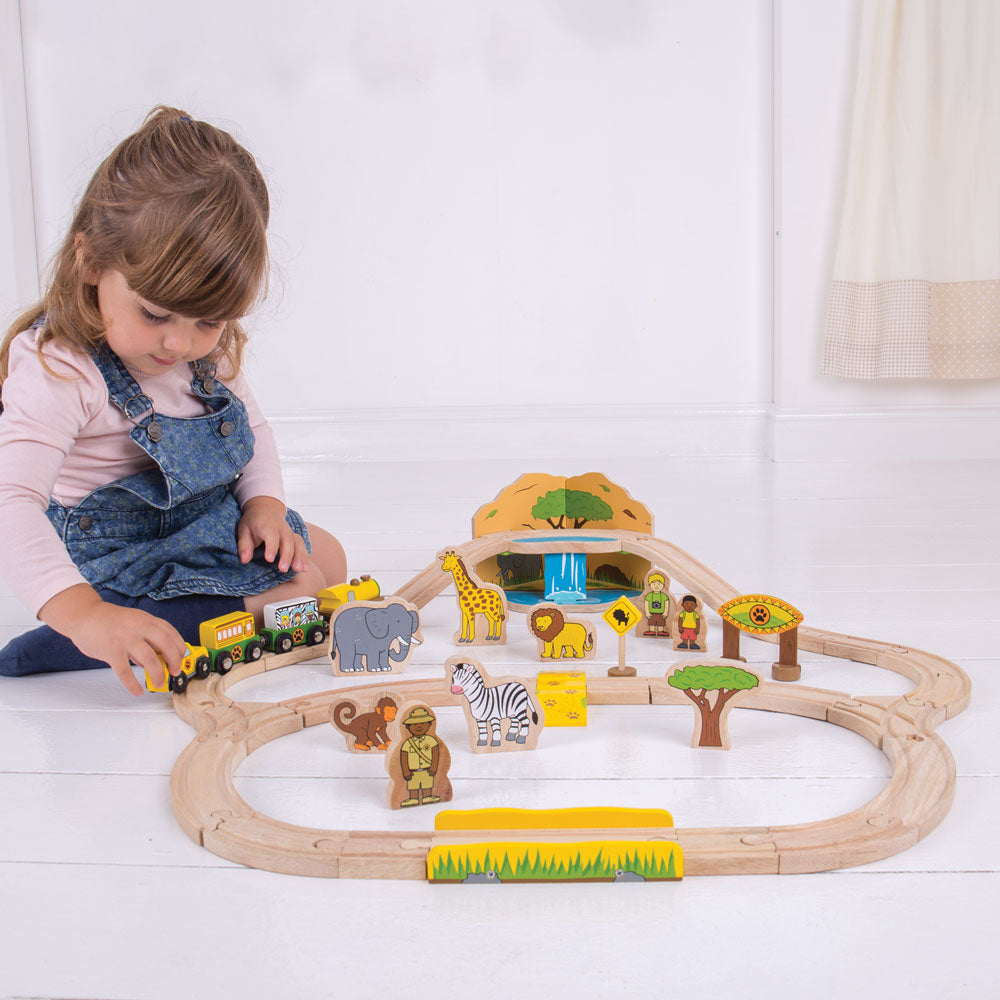 Bigjigs Rail Wooden Safari Train Set