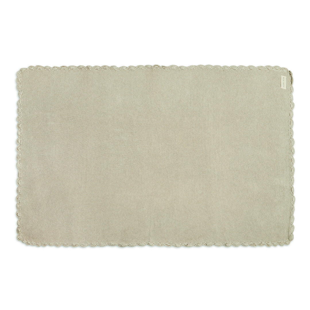Avery Row Scallop Knit Blanket - Willow