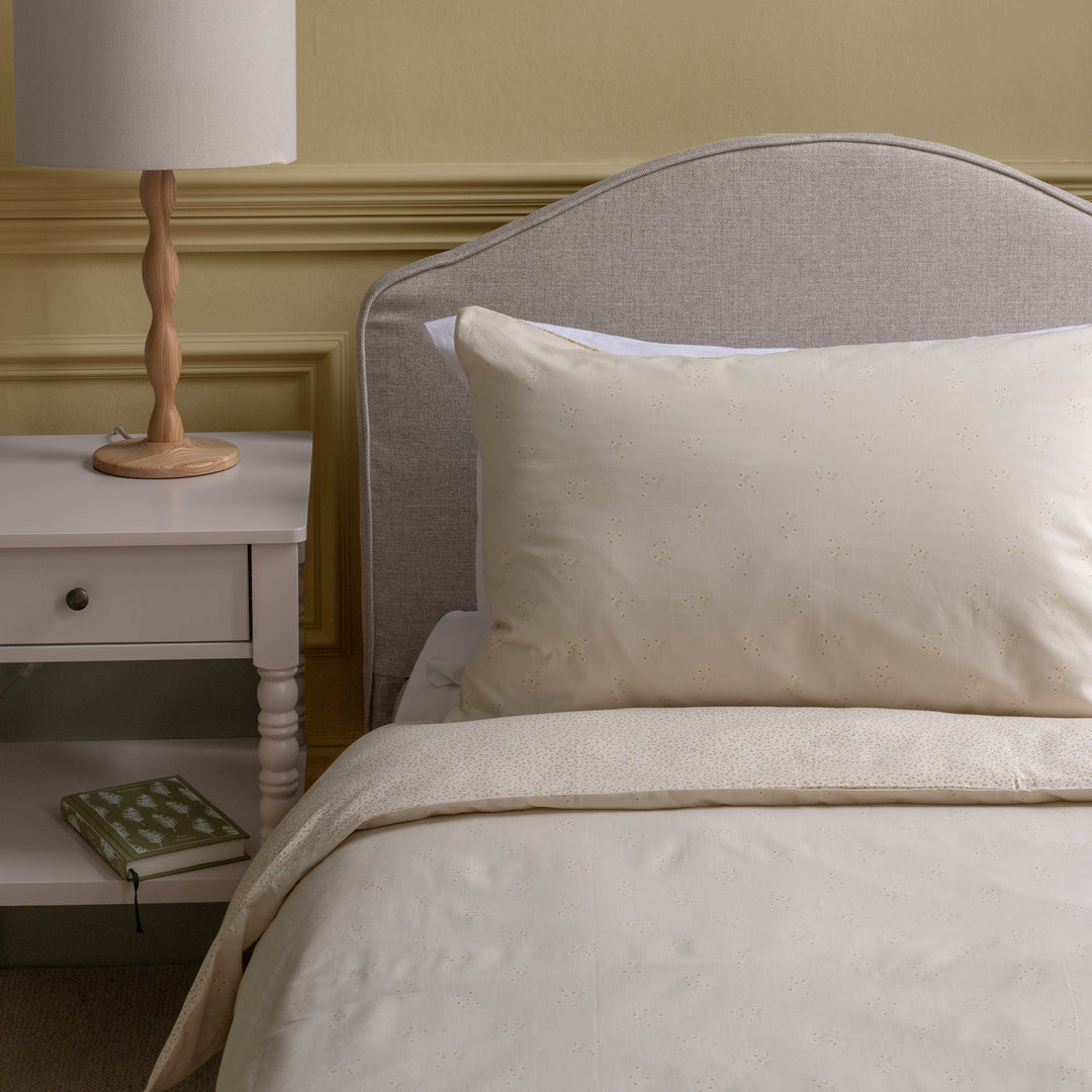 Avery Row Organic Cotton Single Bedding Set - Wild Chamomile
