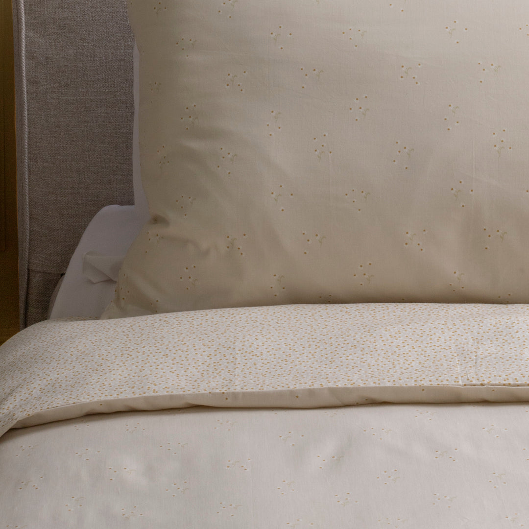 Avery Row Organic Cotton Single Bedding Set - Wild Chamomile
