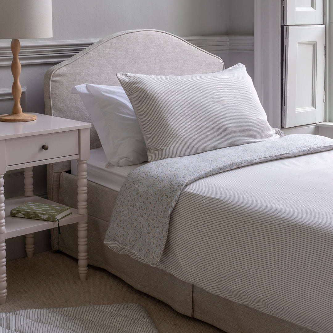 Avery Row Organic Cotton Single Bedding Set - Stripe