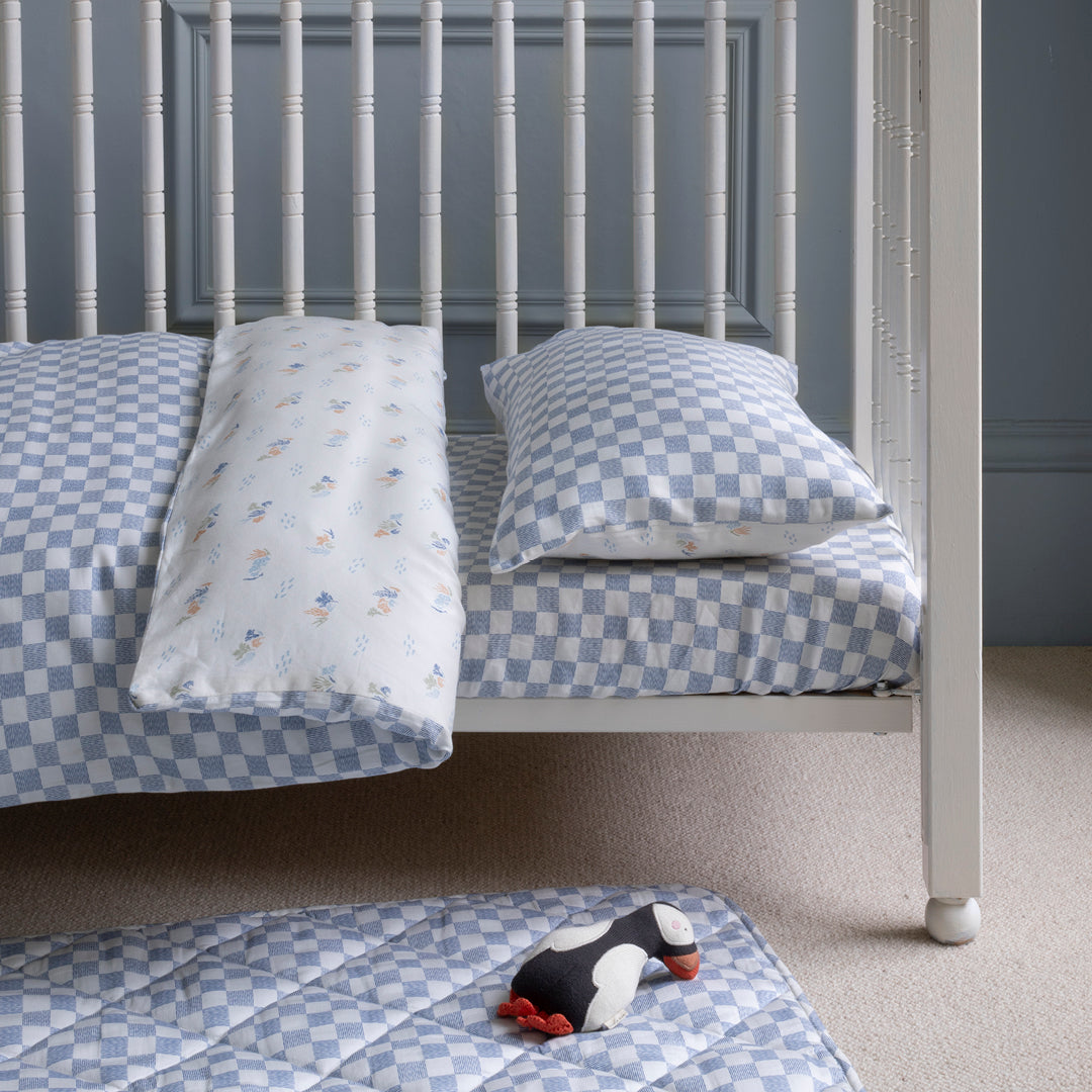 Avery Row Organic Cotton Cotbed Bedding Set - Waves