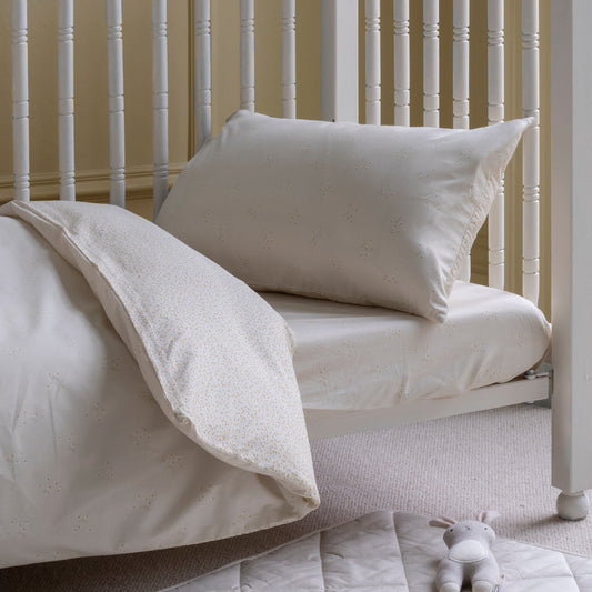 Avery Row Organic Cotton Cotbed Bedding Set - Wild Chamomile