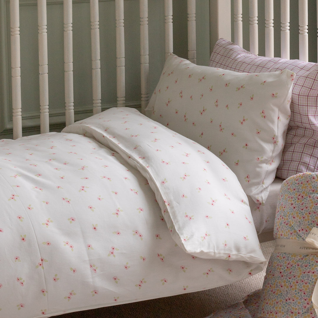 Avery Row Organic Cotton Cotbed Bedding Set - Anemone