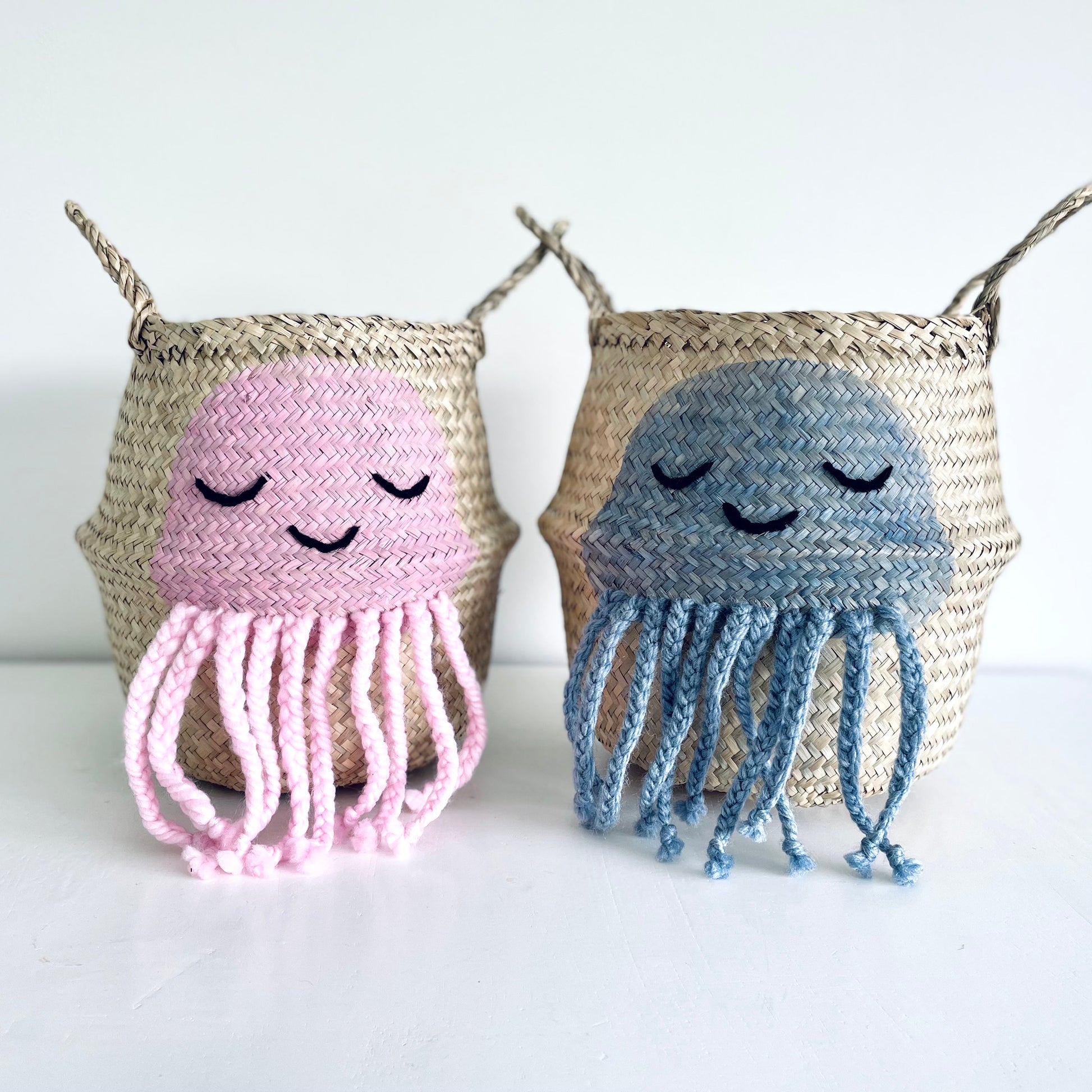Bellybambino Pink Jellyfish Seagrass Basket - Small