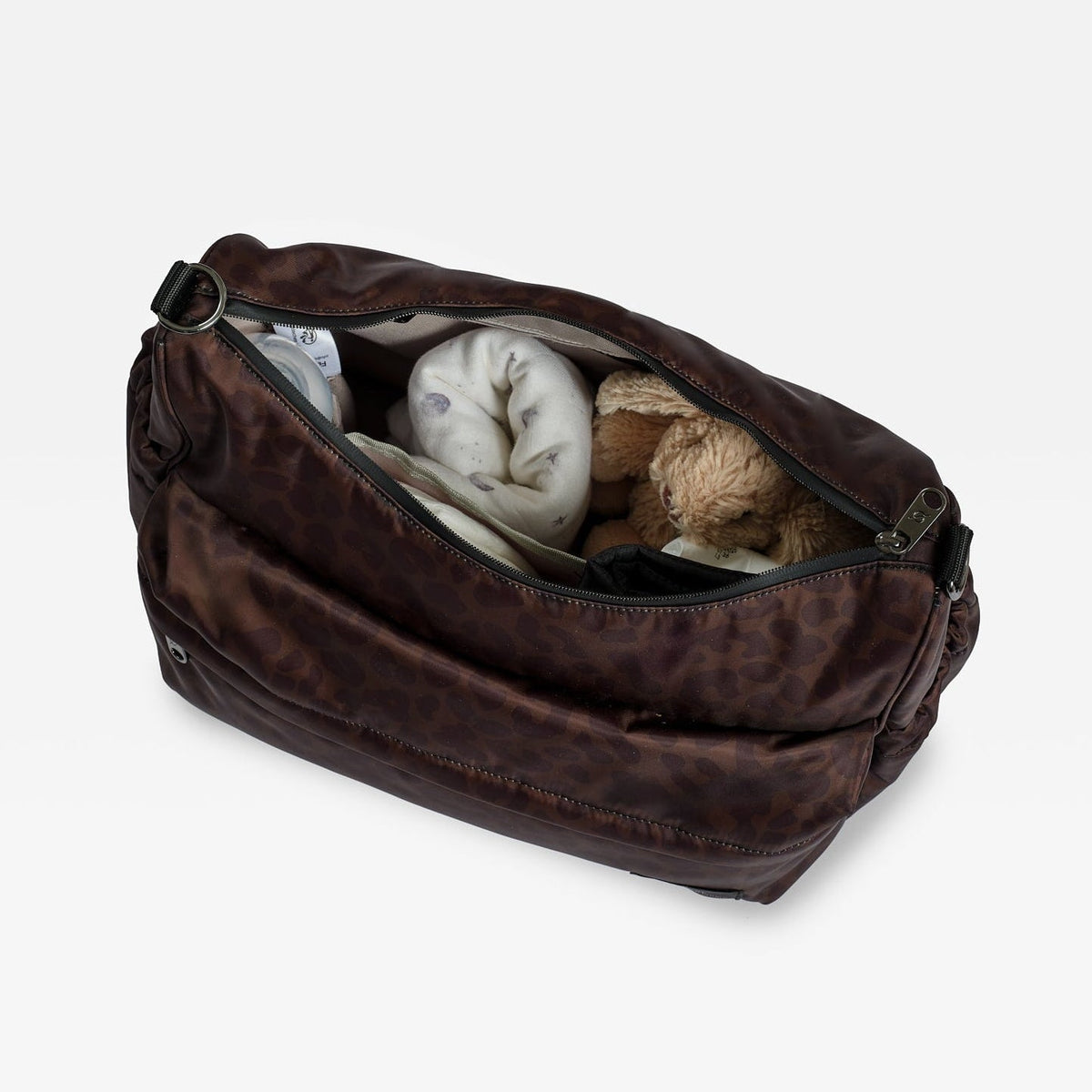 Finnsøn CLARA Eco Changing Bag with Changing Mat - Chocolate Leopard