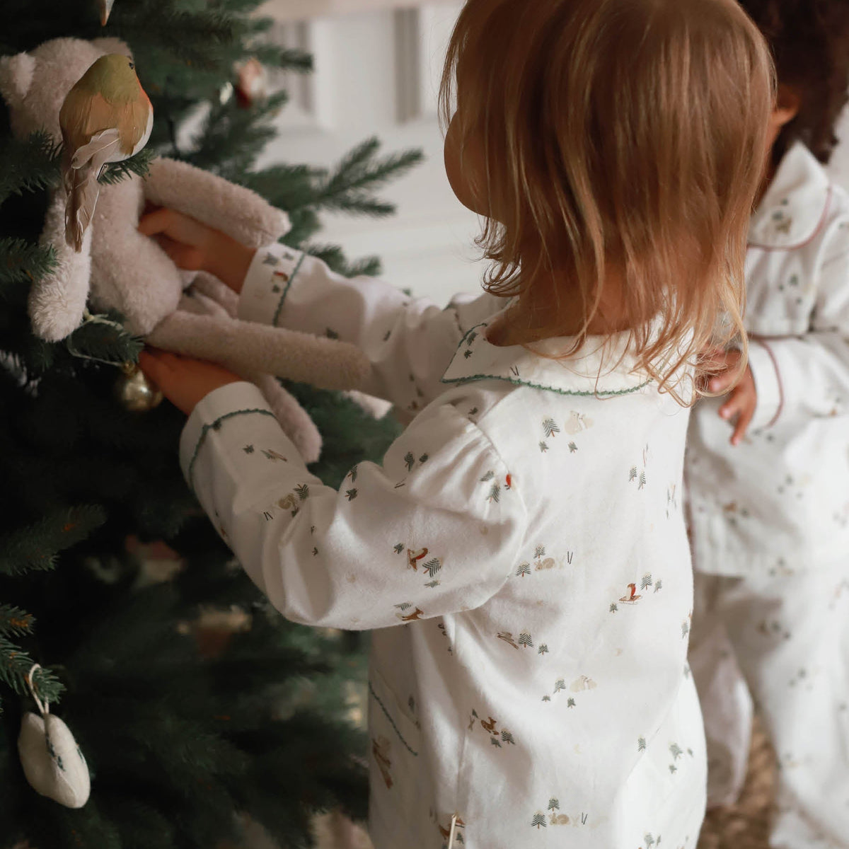 Avery Row Children's Christmas Flannel Pyjamas - Winter Ski/Green Trim