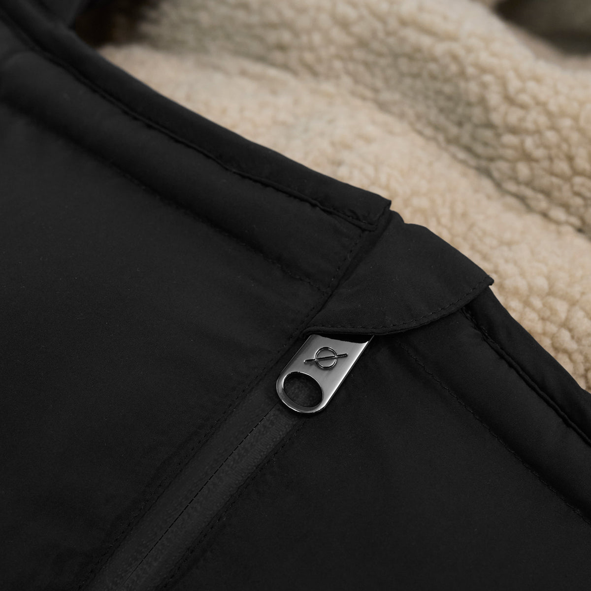 Finnsøn ALMA Eco Universal quilted footmuff - Black
