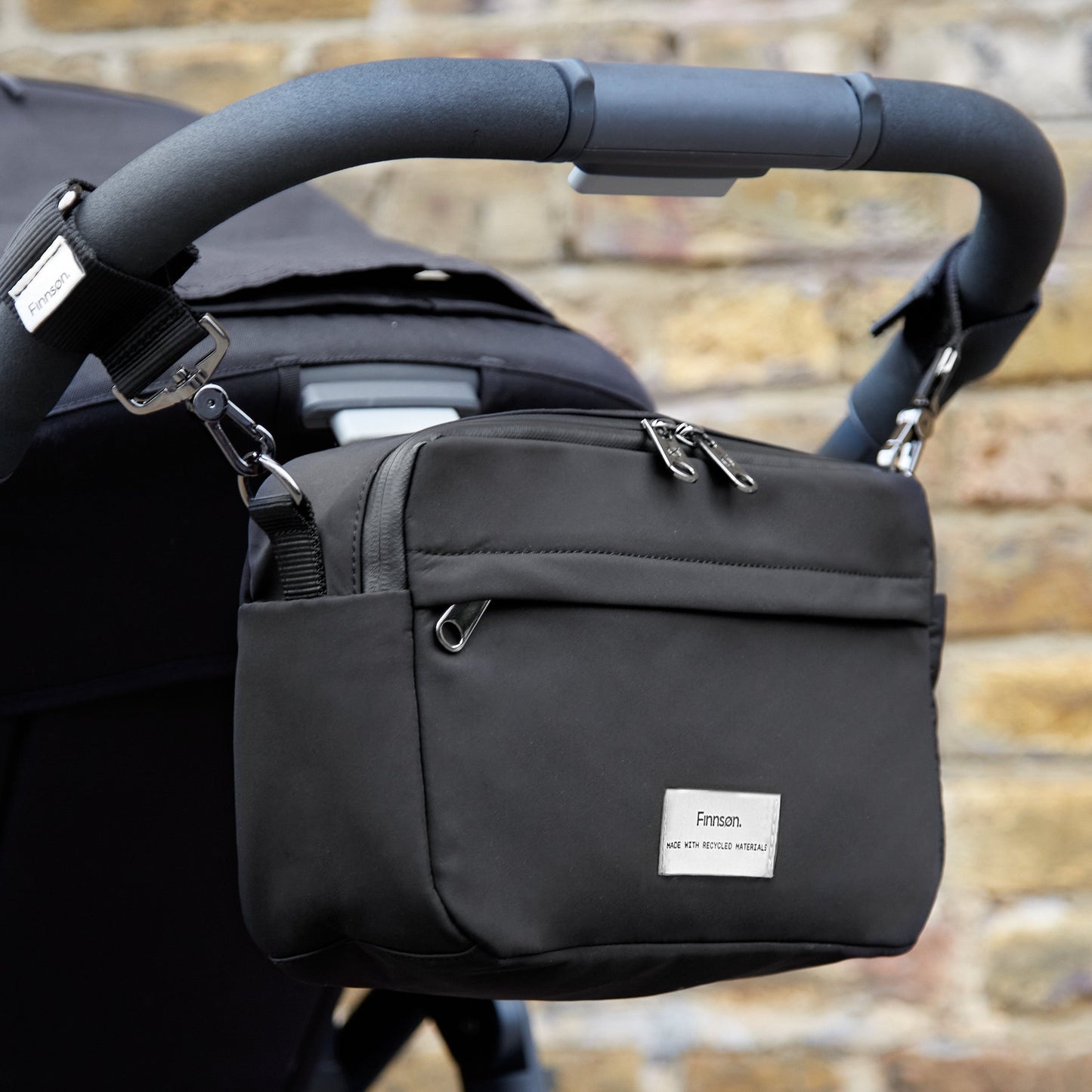 Finnsøn FRIDA Eco Stroller Organiser with Clips - Black