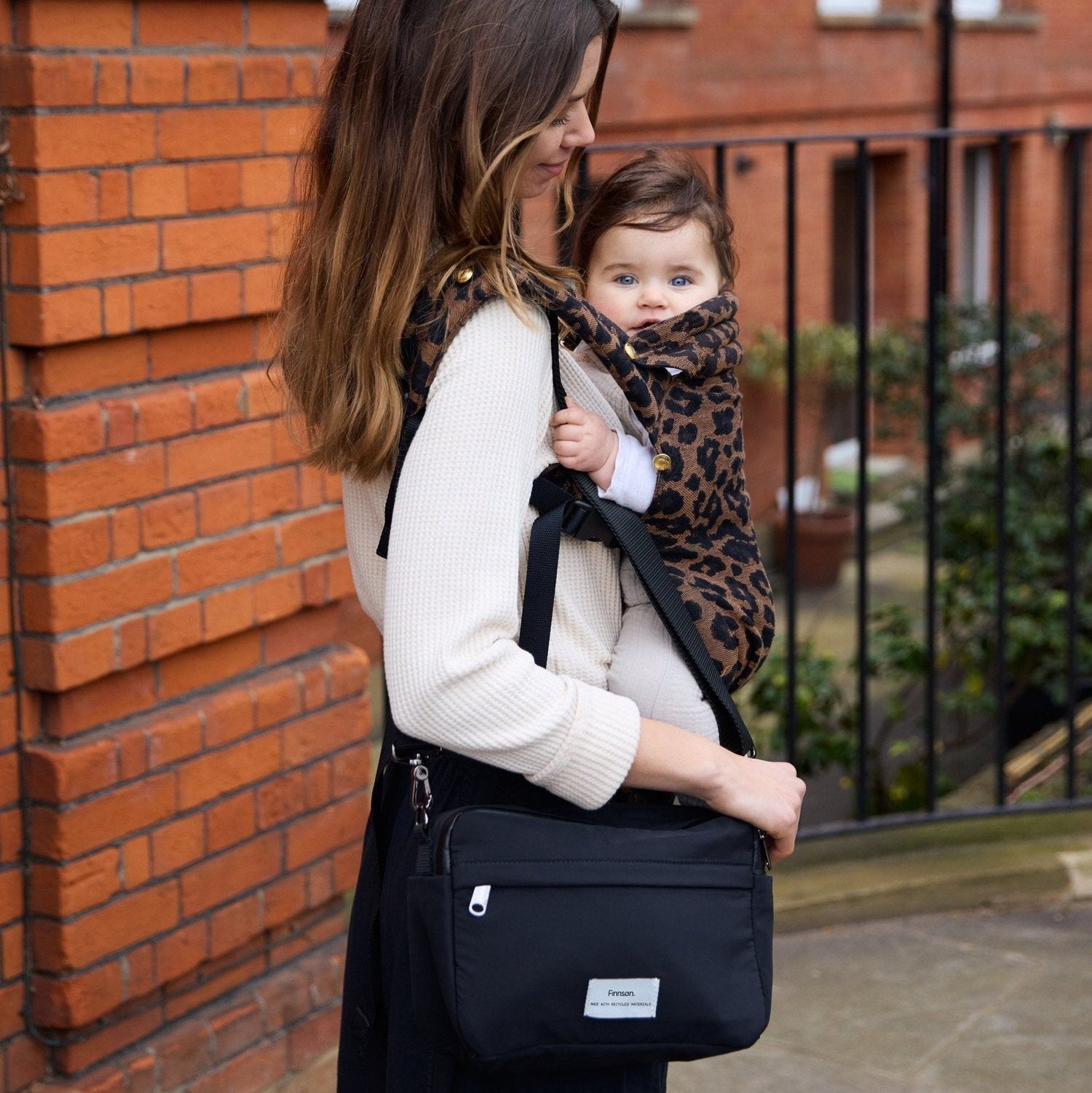 Finnsøn FRIDA Eco Stroller Organiser with Clips - Black