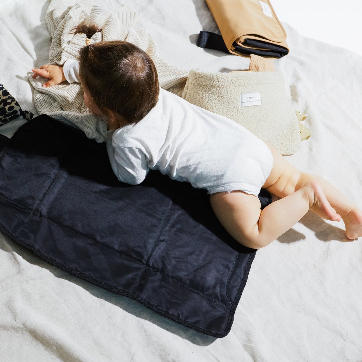 Finnsøn KARI Eco Travel Changing Mat - Black