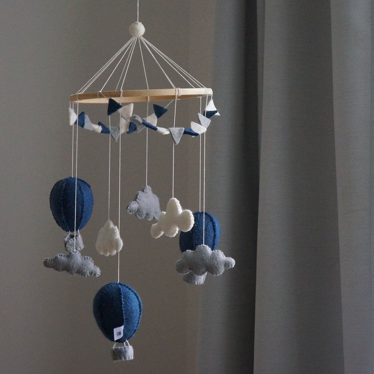 Gamcha Felt Baby Mobile - Air Balloons - Dark Blue