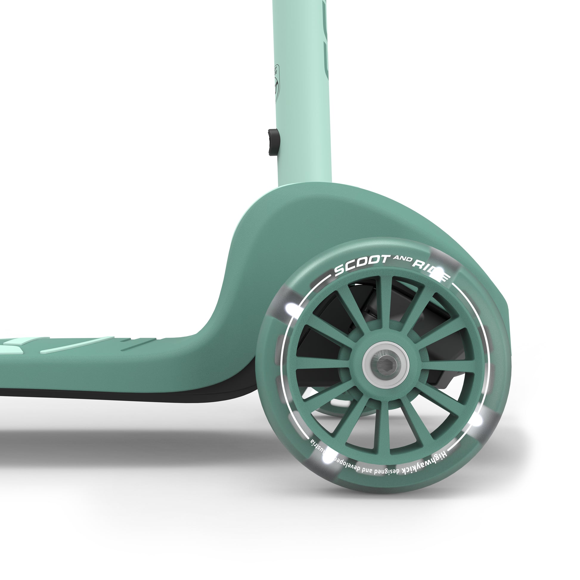 Scoot & Ride Highway Kick 3S LED Scooter - Forest