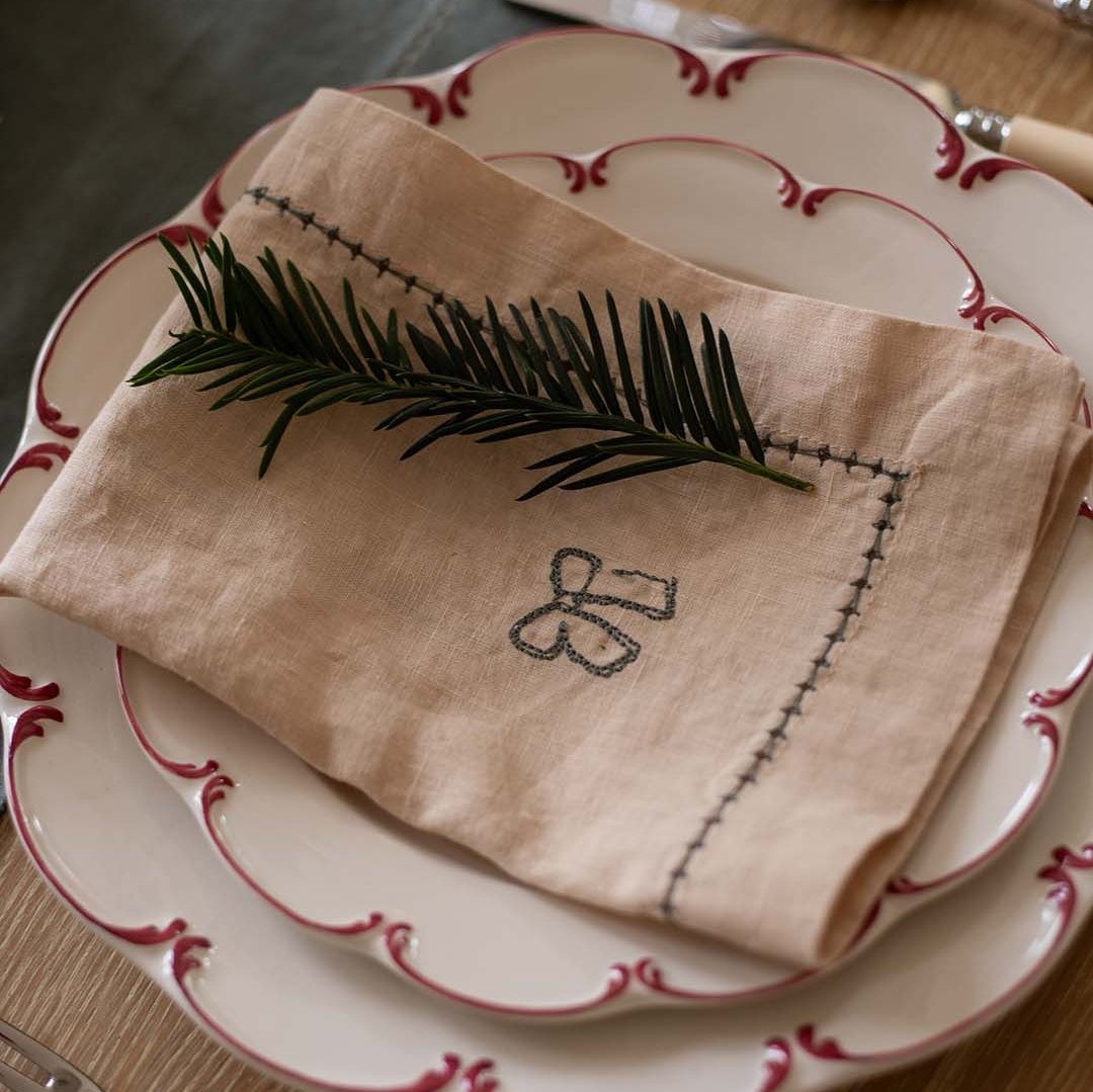 Avery Row Embroidered Linen Napkins, Set of 4 - Christmas