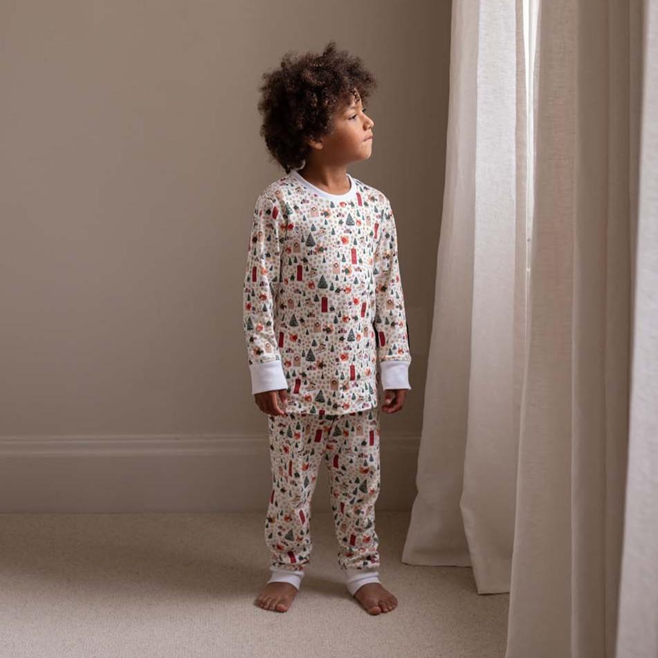 Avery Row Children's Jersey Pyjamas - Festive Forest