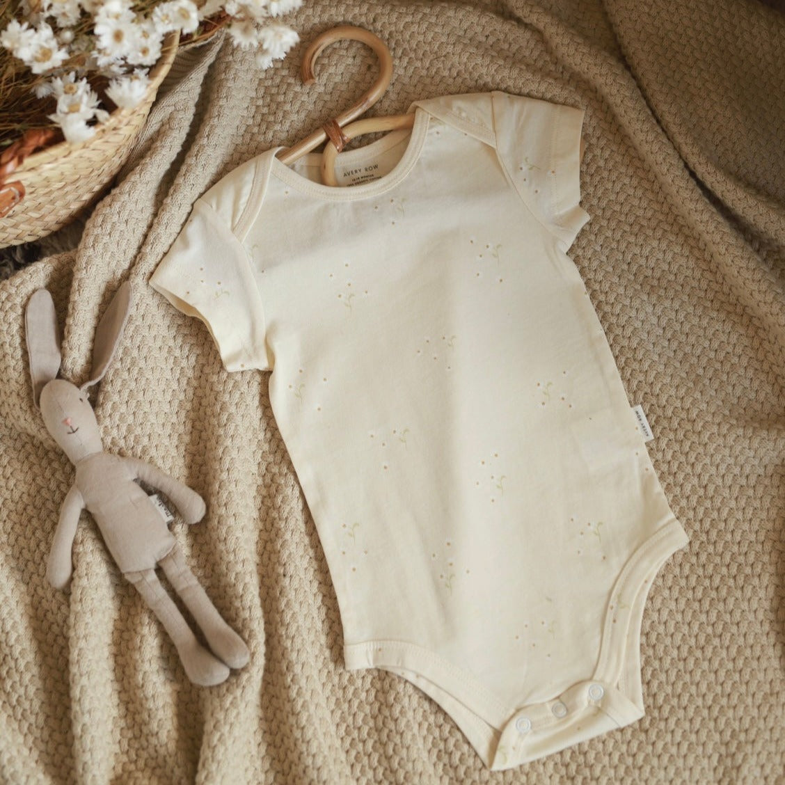 Avery Row Organic Printed Baby Bodysuit - Wild Chamomile