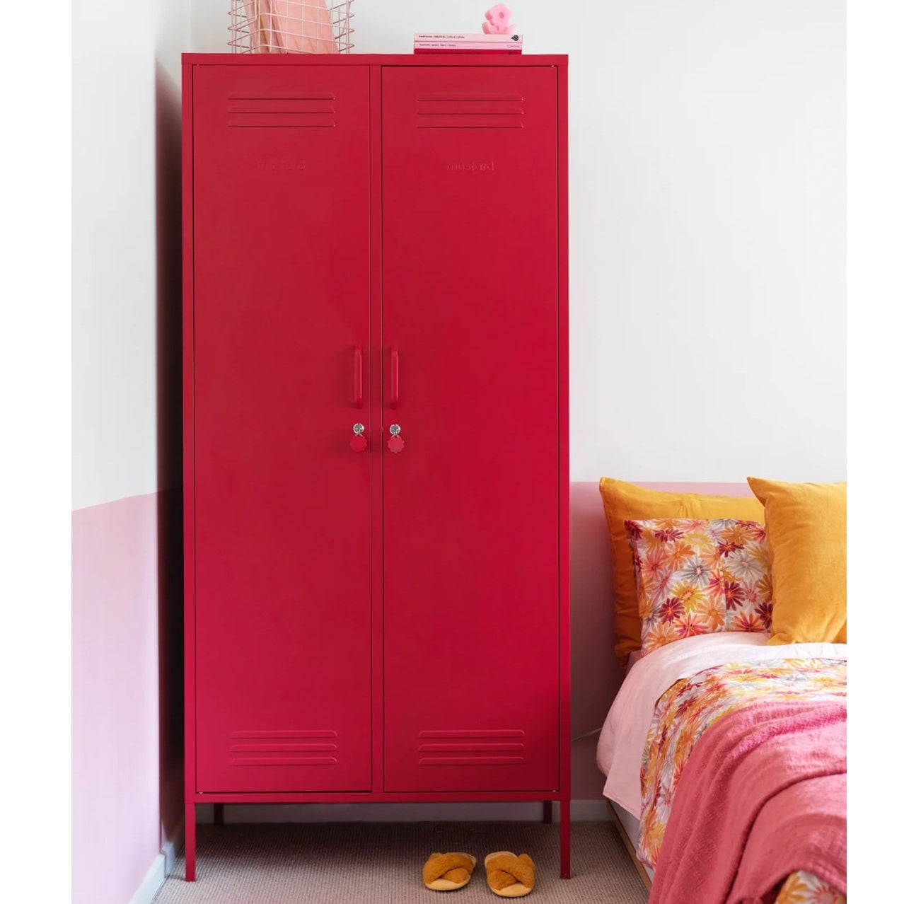 Mustard Made - The Twinny Locker