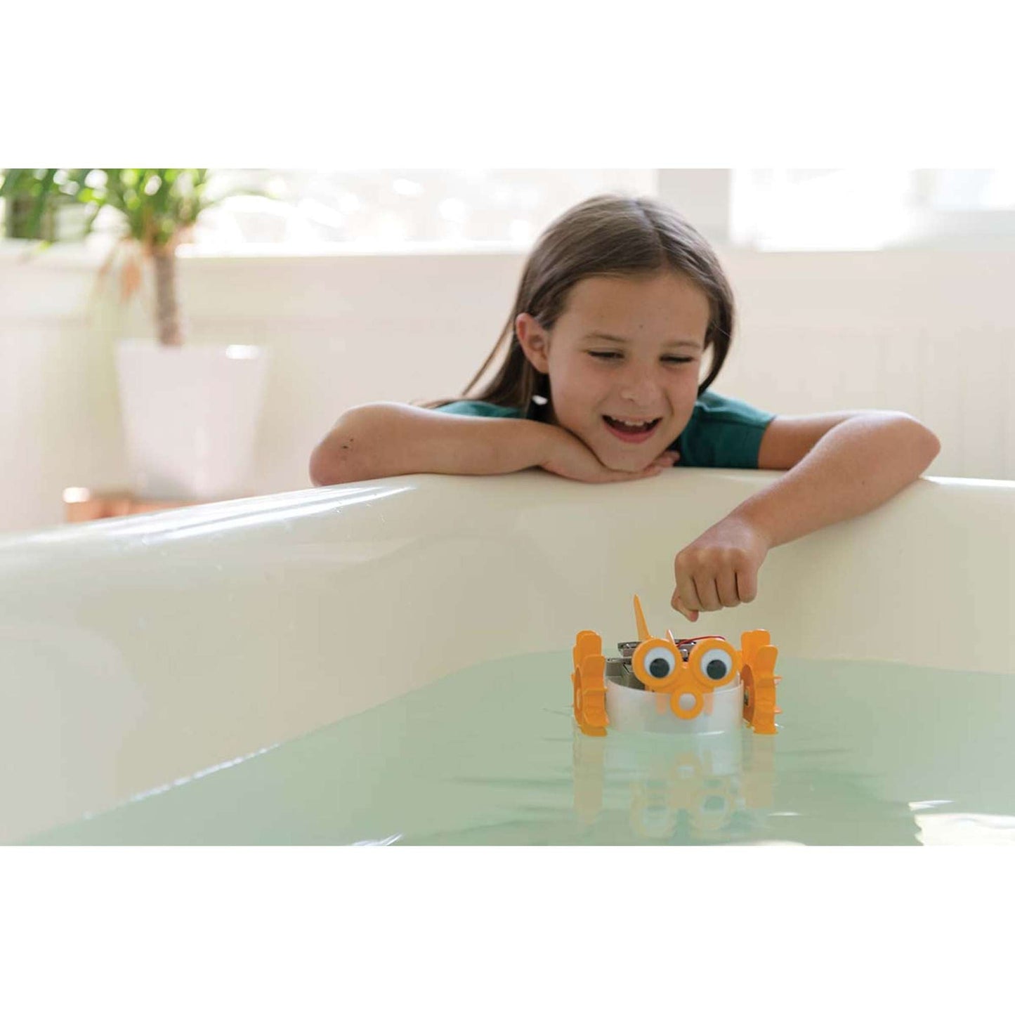 Green Science - Aqua Robot by 4M