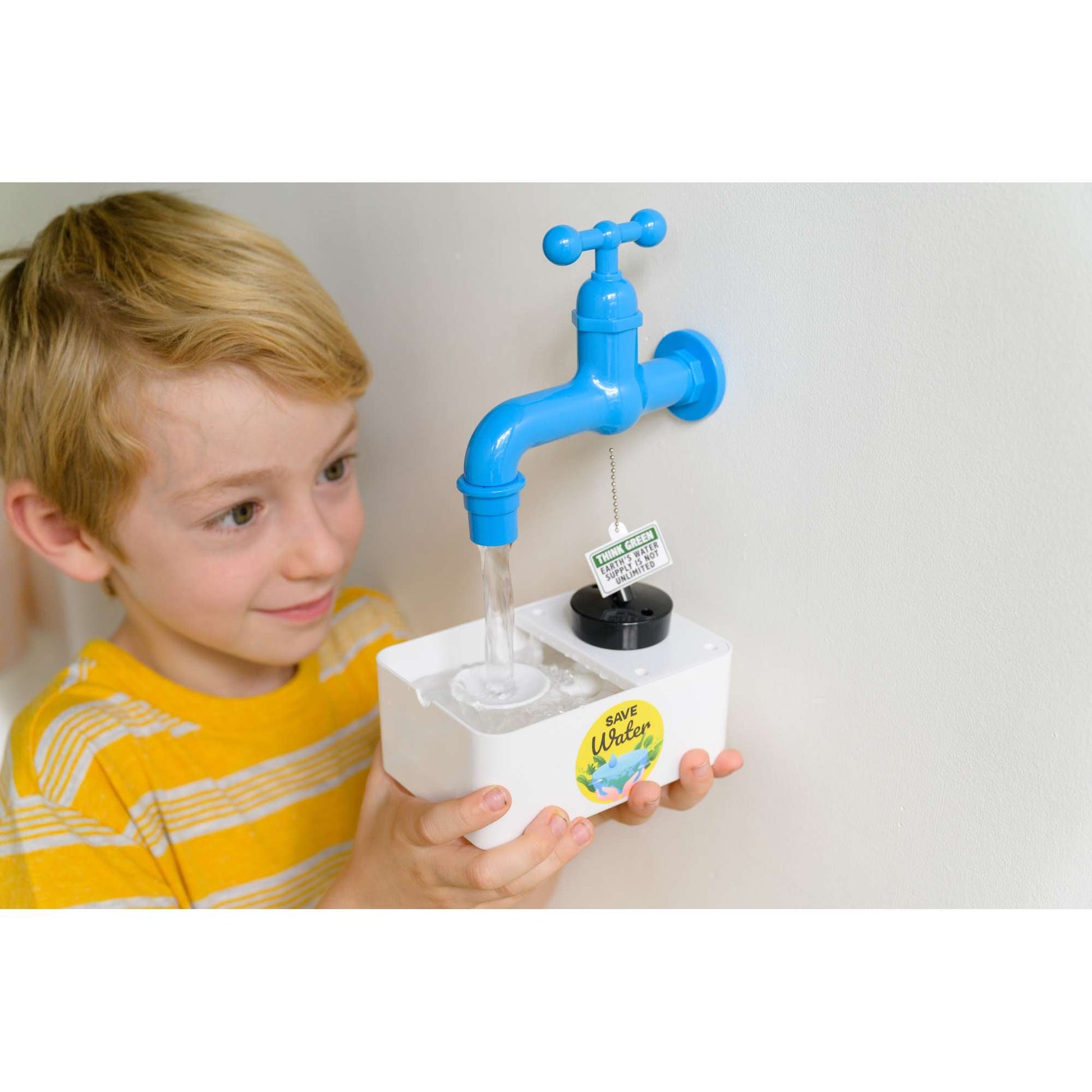 Green Science - Magic Water Tap by 4M
