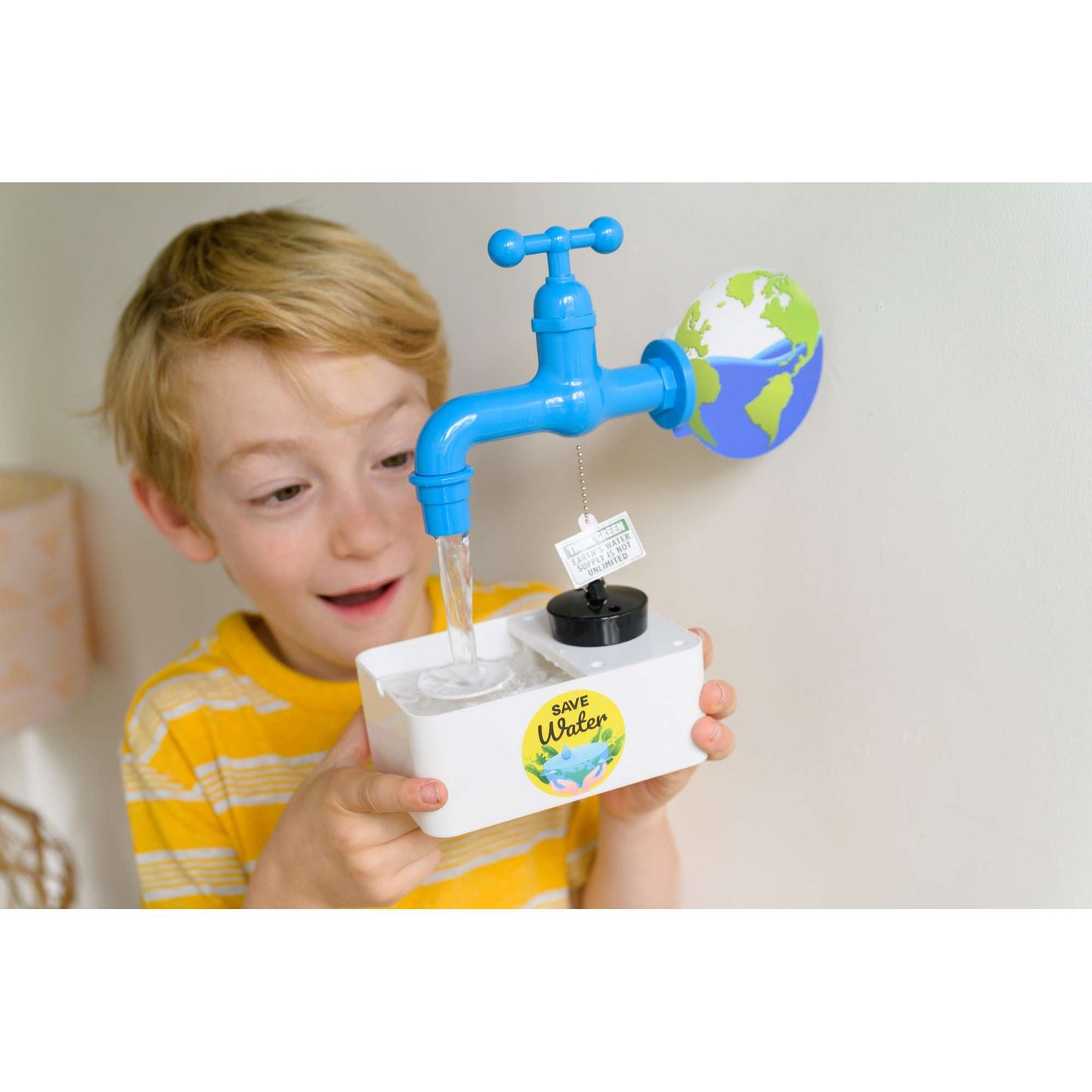 Green Science - Magic Water Tap by 4M