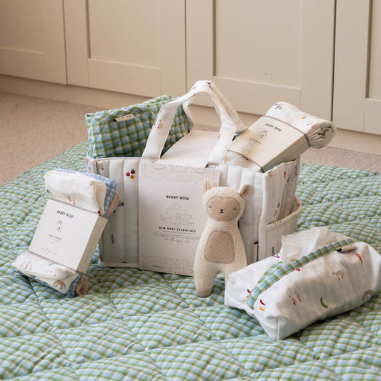 Avery Row Essentials New Baby Gift Set  - Little Farm