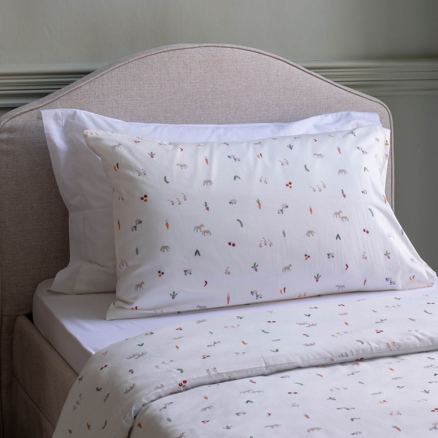 Avery Row Organic Cotton Single Pillowcase - Little Farm