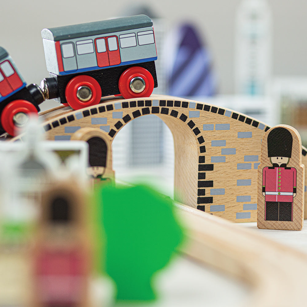 Tidlo Wooden City of London Train Set