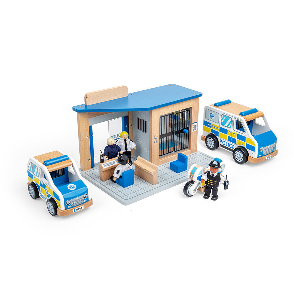 Tidlo Wooden Police Station Toy Bundle