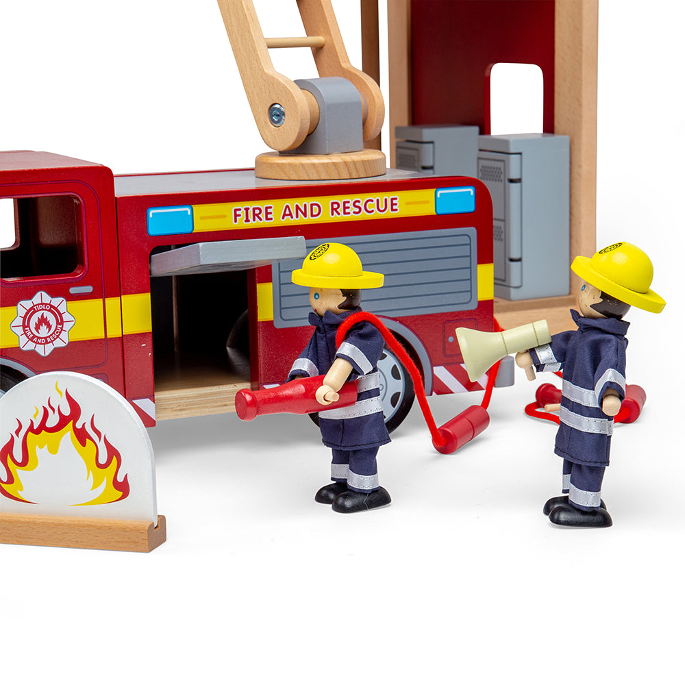 Tidlo Wooden Fire Station Toy Bundle