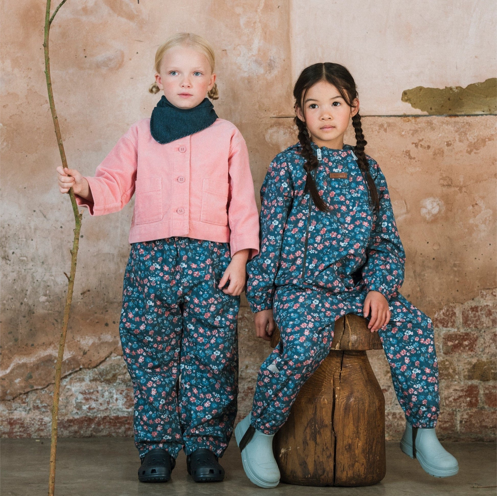 Toastie Kids Waterproof Packable Puddlesuit - Floral Blue/Rose Garden