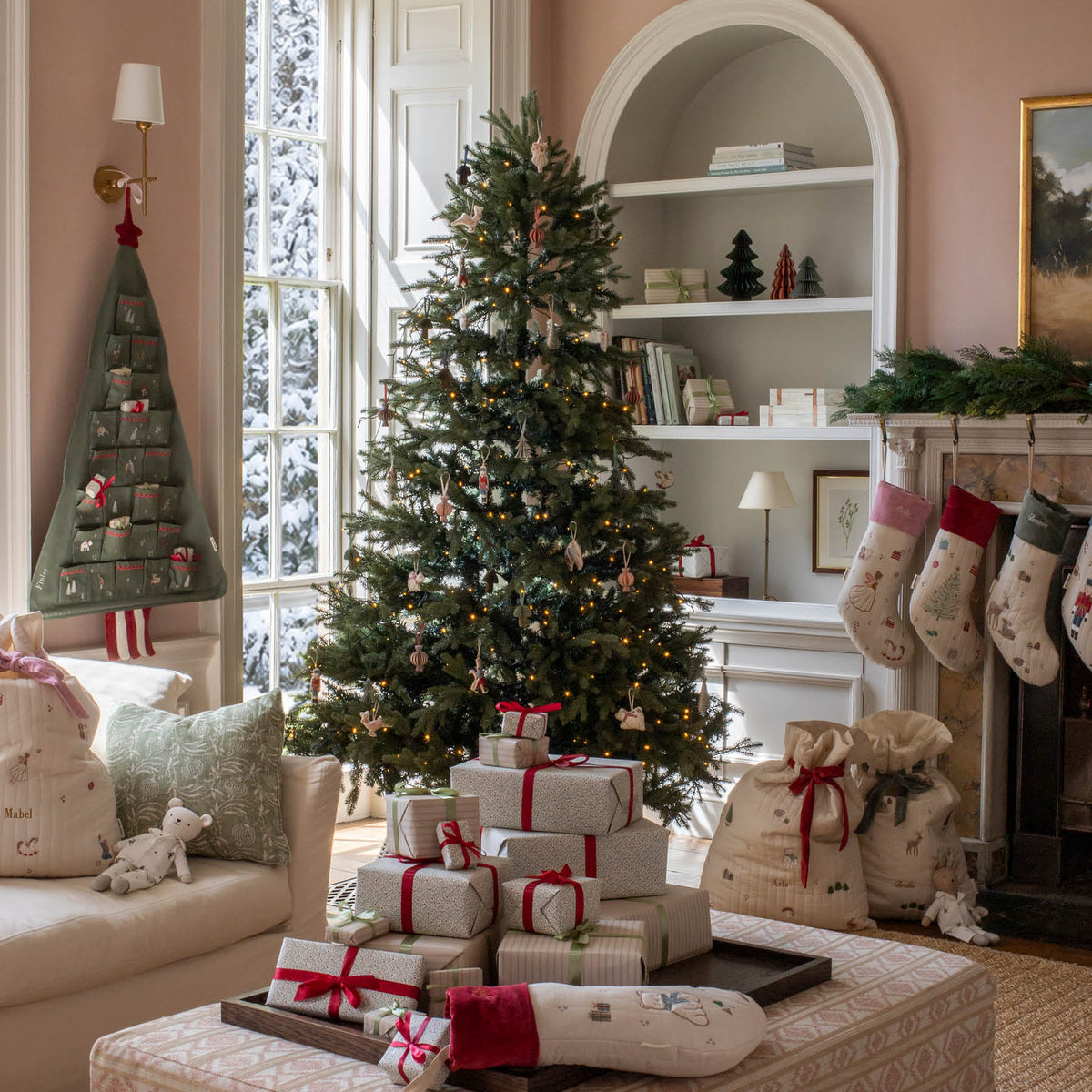 Avery Row Fabric Advent Calendar - Christmas Tree