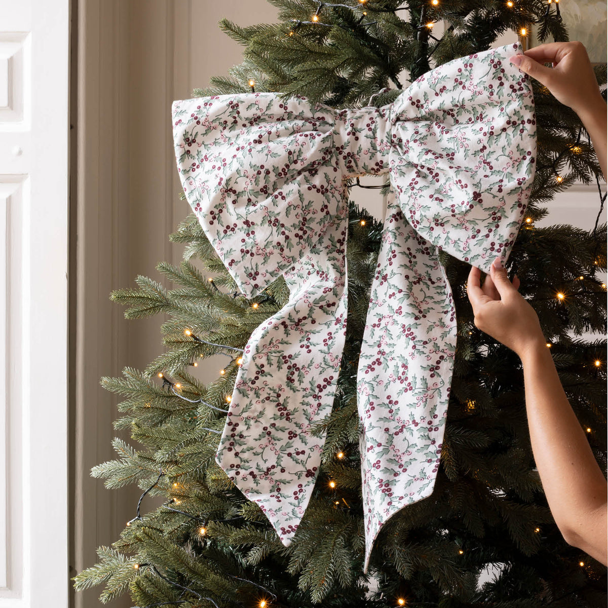 Avery Row Christmas Hanging Bow - Berry Vines