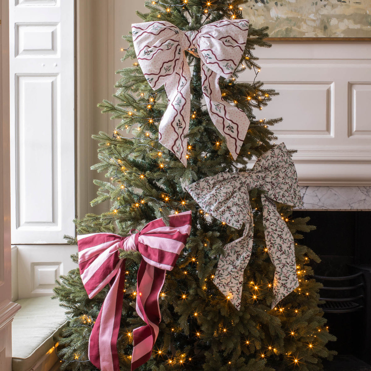 Avery Row Christmas Hanging Bow - Berry Vines