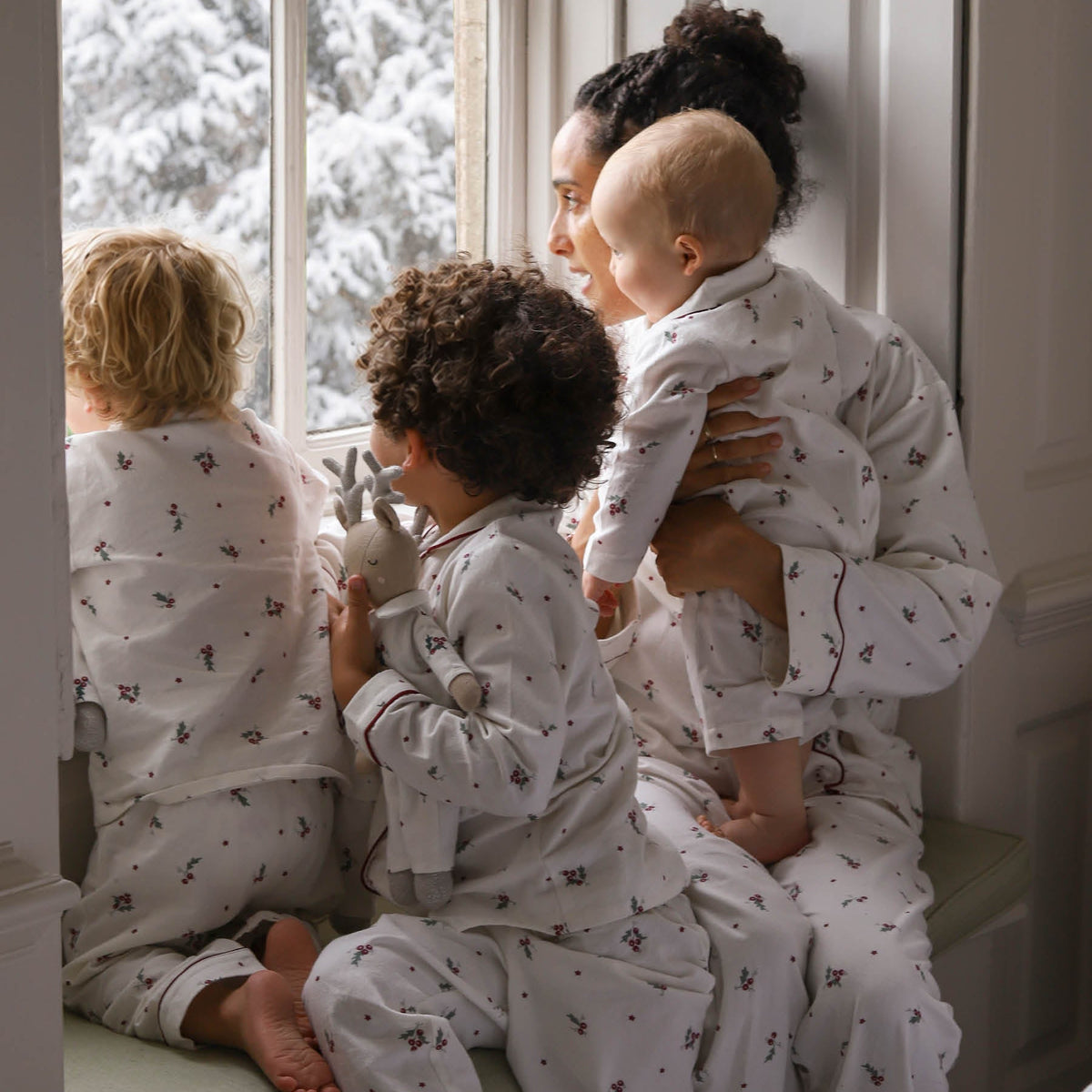 Avery Row Baby Flannel Sleepsuit - Holly Scatter