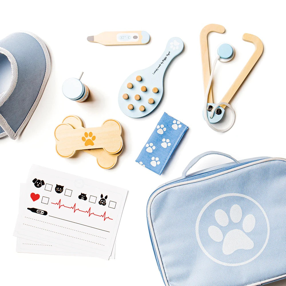 Bigjigs Wooden Veterinary Play Set