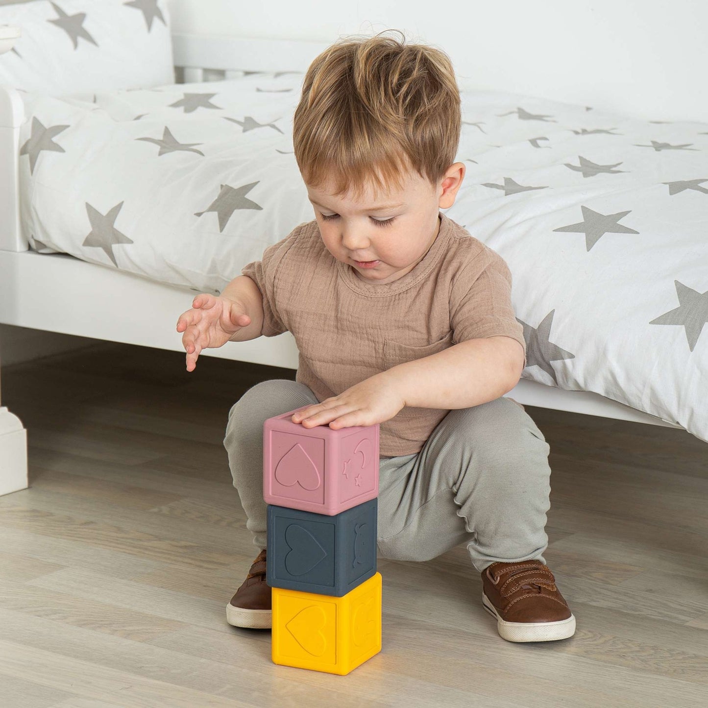 Bigjigs Silicone Sensory Cubes