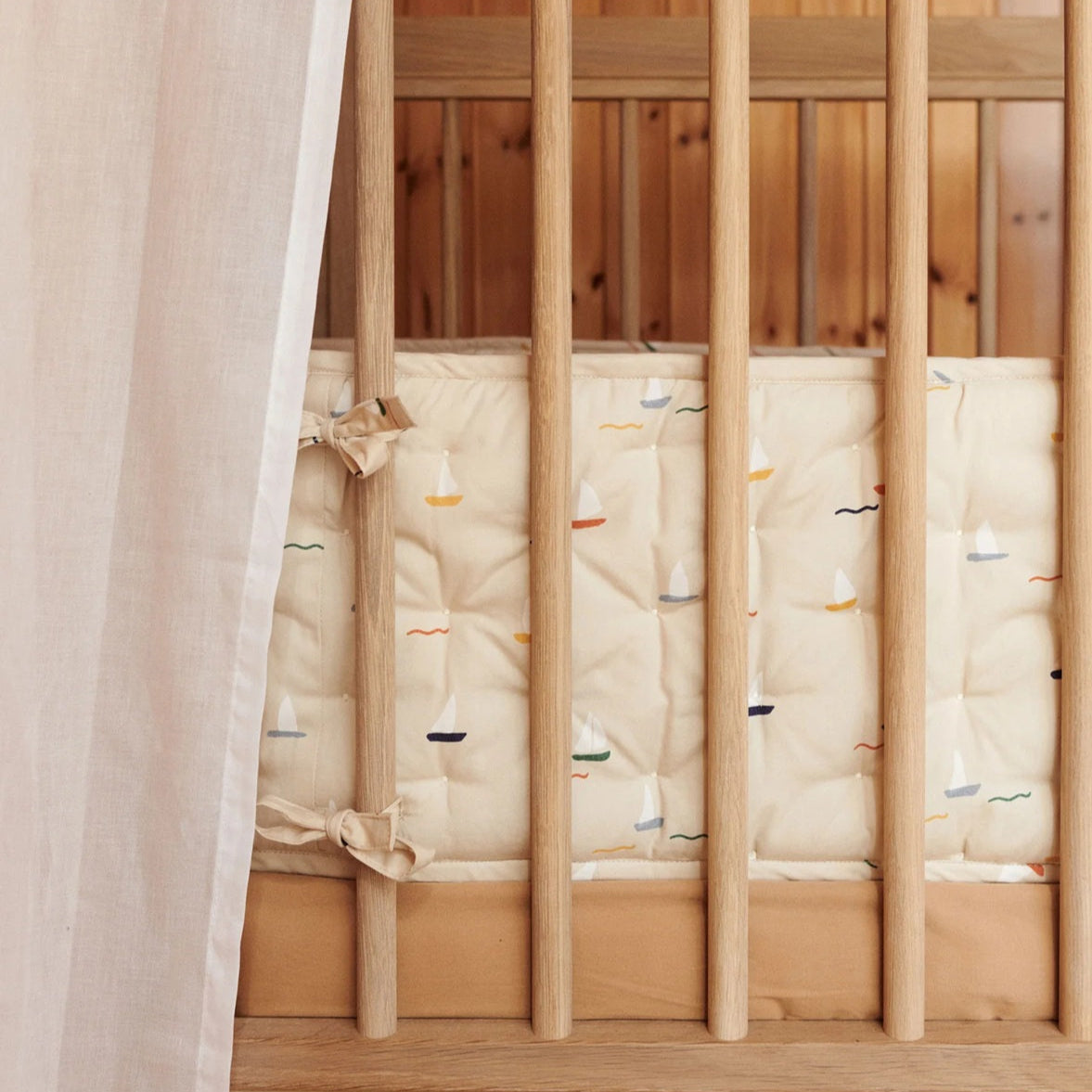 Dear April Nori Cot Bumper - Pond Boats