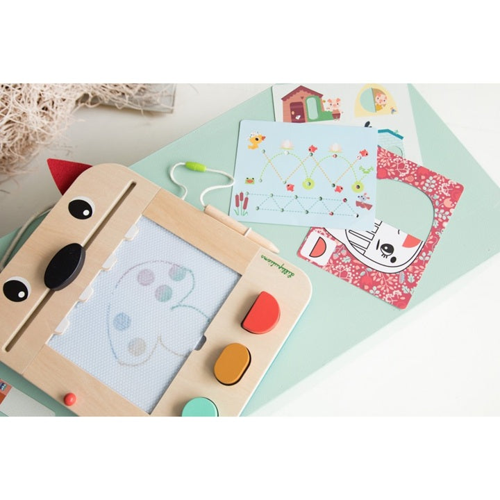 Lilliputiens Wooden Magical Slate - Louis the wolf