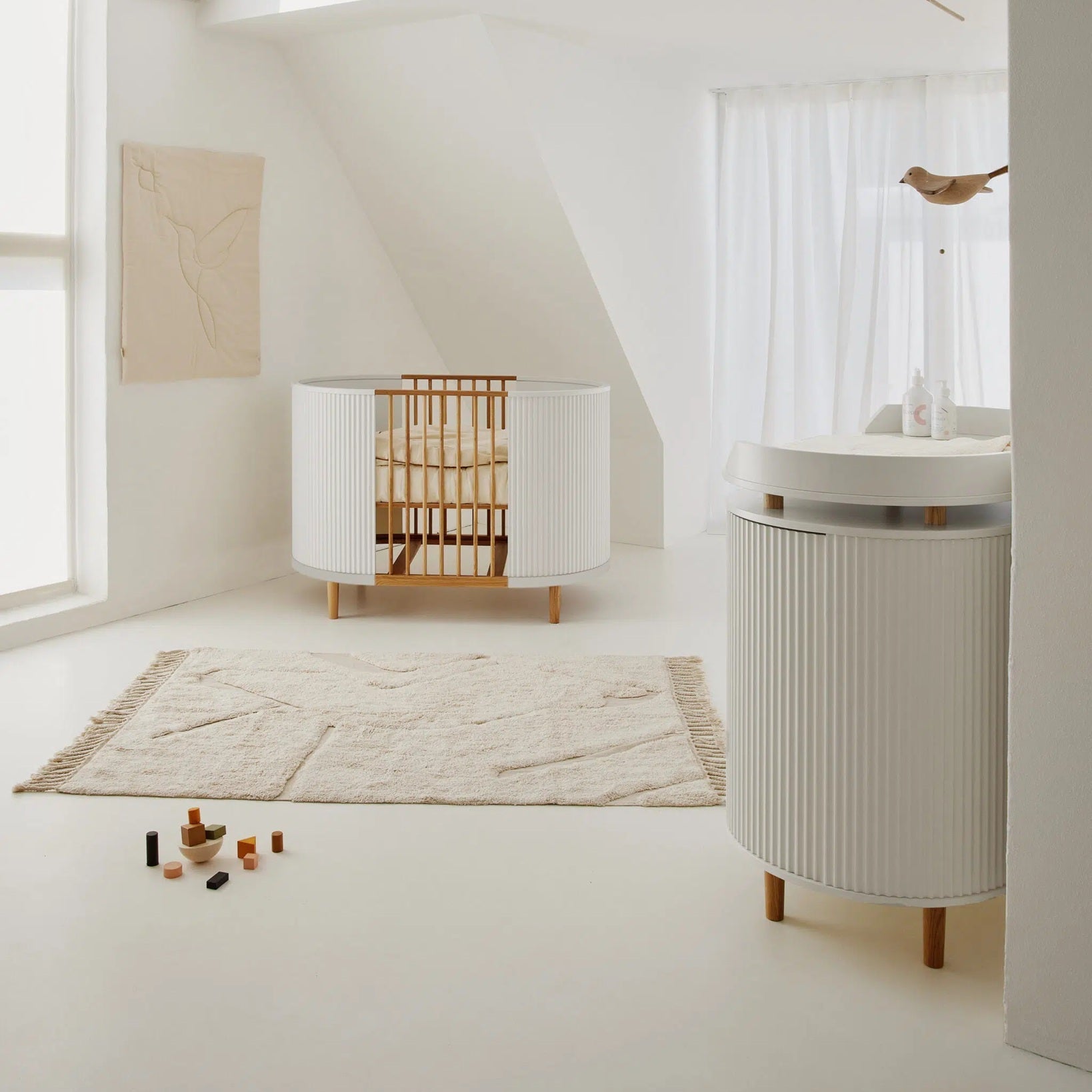 Kas Kopenhagen Kai Baby Cot - White Oak