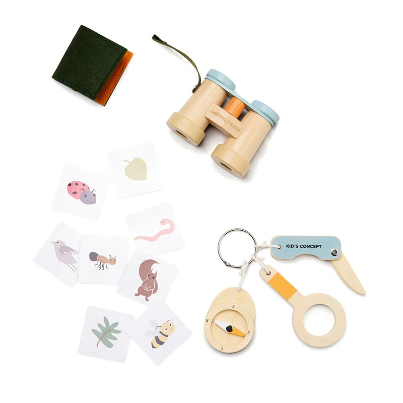 Kid's Concept Wooden Nature Discovery Set