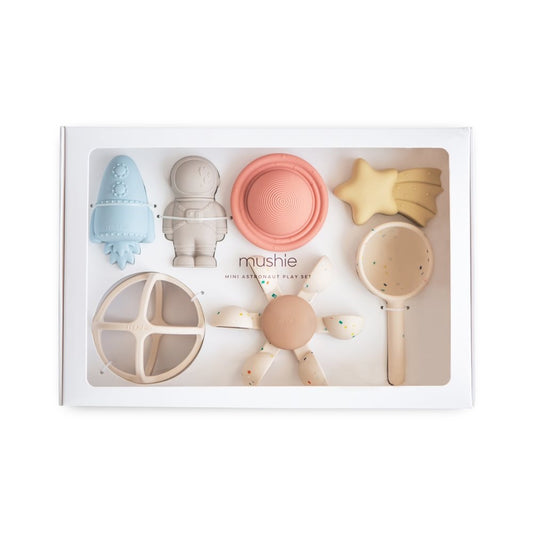 Mushie Mini Astronaut Play Set