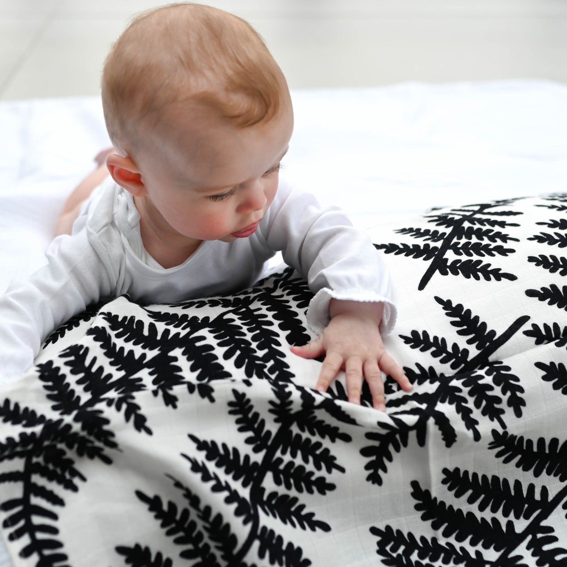 Etta Loves Organic Sensory Muslin Cloths - 3 Pk - Plant Prints
