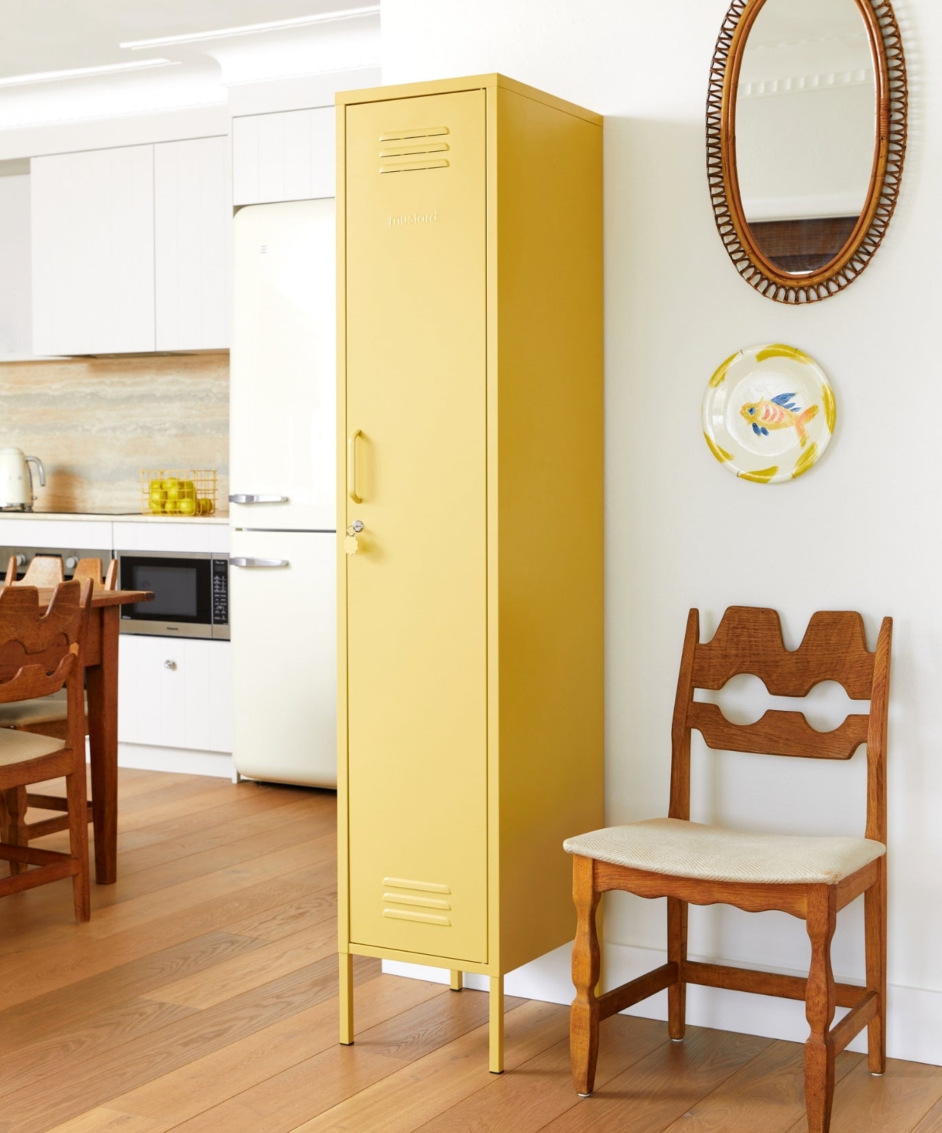 Mustard Made - The Skinny Locker