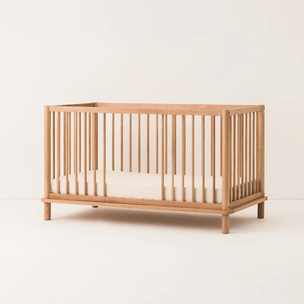 Nobodinoz Latitude Evolving Crib - Solid Oak