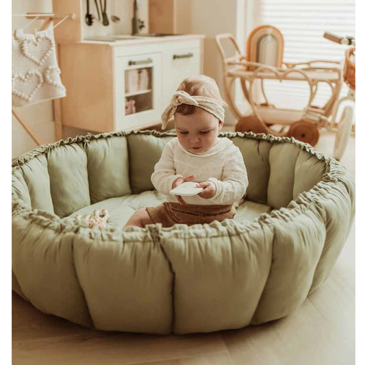 Play & Go Coco Organic Baby Playmat & Cocoon - Meadow green