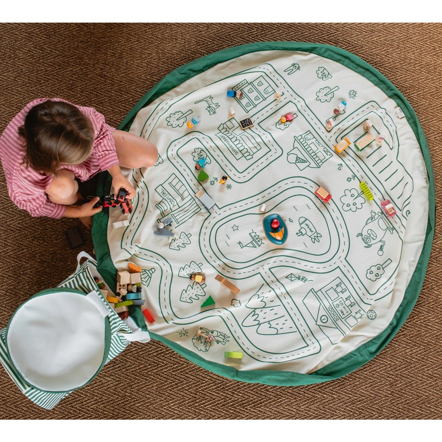 Play & Go Soo Playmat & Storage Basket - Roadmap