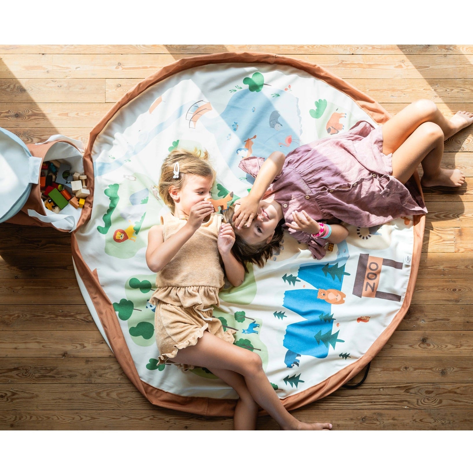 Play & Go Soo Playmat & Storage Basket - Zoo